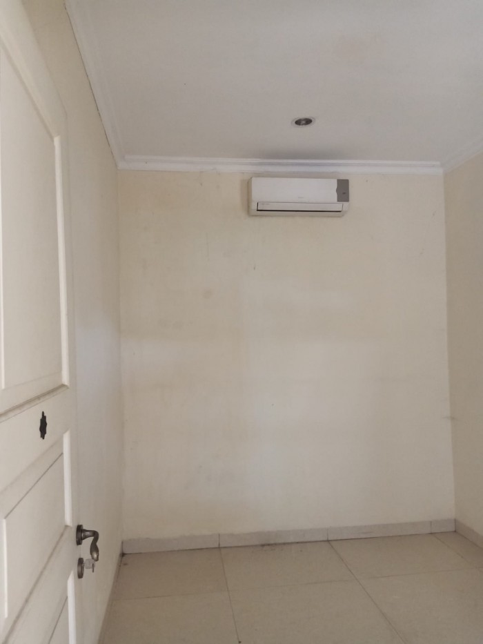 Rumah disewakan Cluster Bahama
